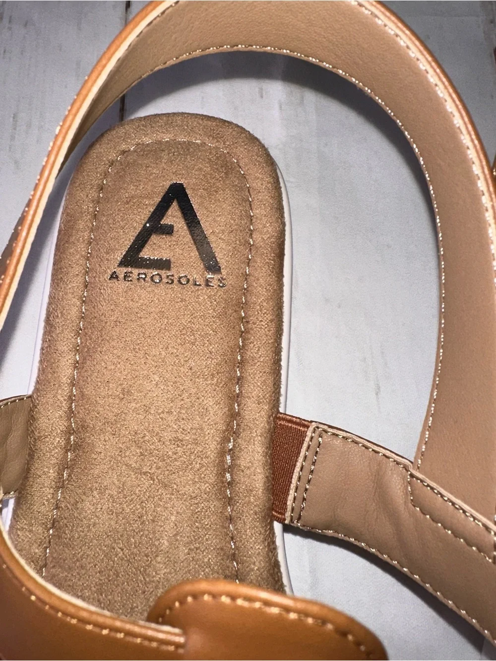 AEROSOLES Tan Strappy Sandals with White Outsole size 12 M